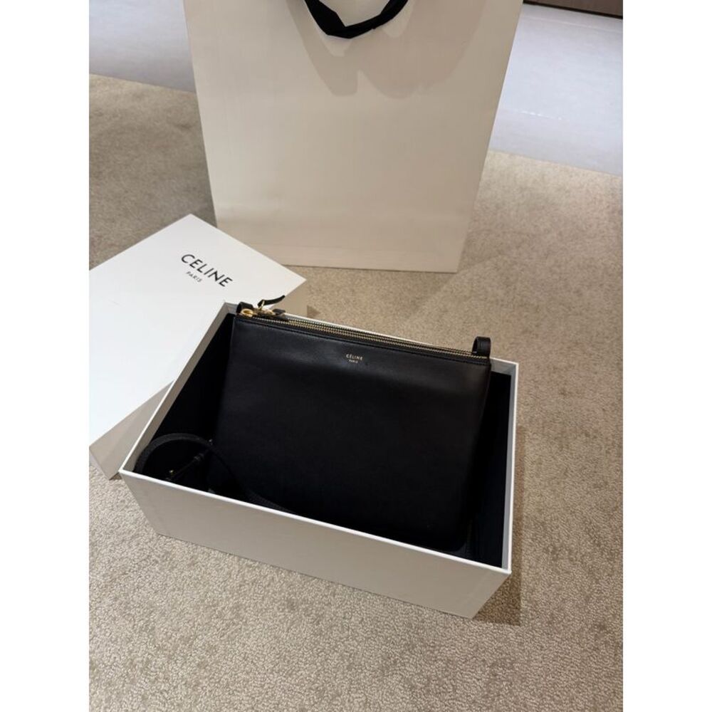 Celine Women Pre-Loved Bag Very Good Condition